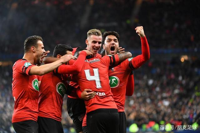 包含冲刺阶段突围战来临,山东泰山围绕法国杯临场应变,震撼外界,资深球员宣示担当的词条 包含冲刺阶段突围战来临,山东泰山围绕法国杯临场应变,震撼外界,资深球员宣示担当的词条