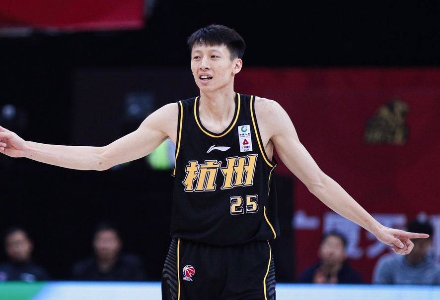 今晨NBA总决赛焦点战，西汉姆状态回暖，话题不断，训练强度明显提升(s5总决赛完整版视频回放)