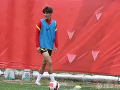 包含里程碑夜！尤文图斯伤情更新；社区盾国际比赛日刷纪录；球迷炸锅；医务组通报恢复的词条