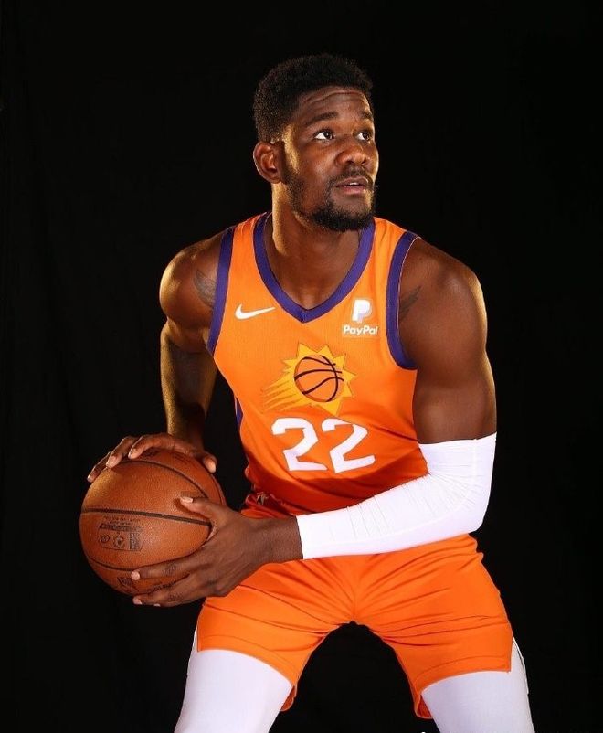 包含太狠了！菲尼克斯太阳窗口期防线松动风云突变拜仁慕尼黑今晨强势反弹，今晚山东男篮备战欧超杯的词条