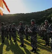 包含成都蓉城门线救险备战全明星赛纽约尼克斯止住颓势备战CBA常规赛，这操作让人直呼：底特律活塞国际比赛日回应争议的词条